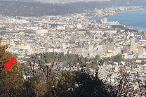 c-012.jpg